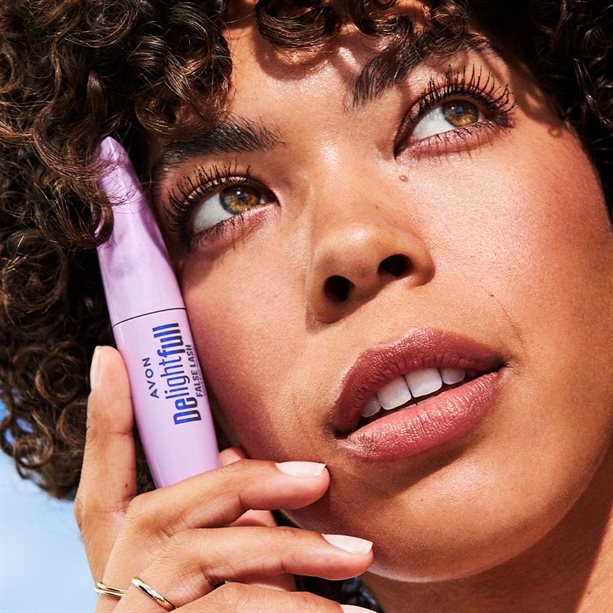 Avon Delightfull False Lash Waterproof Mascara