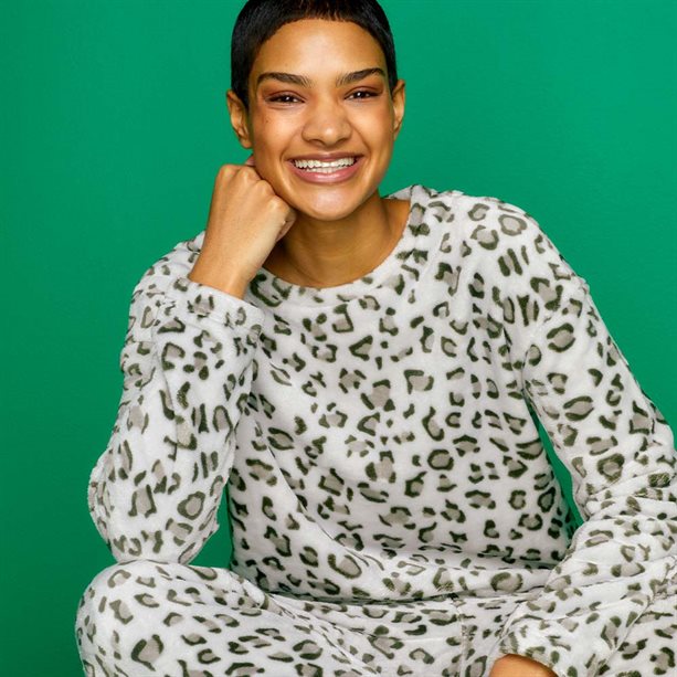 Avon Leopard-Print Lounge Set
