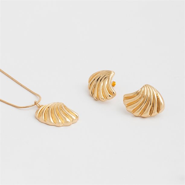 Avon Marina 2-Piece Necklace & Earrings Set