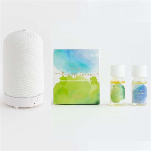 Avon My Retreat Aroma Diffuser Gift Set - Time for Focus and Relaxation