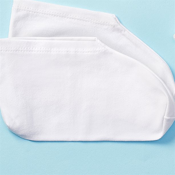 Avon Footworks Moisturising Socks