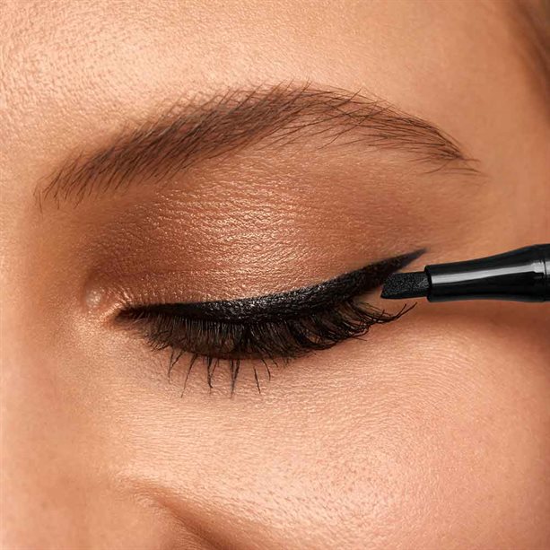 Avon True Diverse Lines Liquid Eyeliner