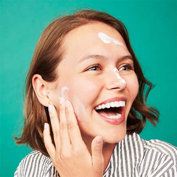 Avon Clearskin Pore & Shine Control Mattifying Moisturiser