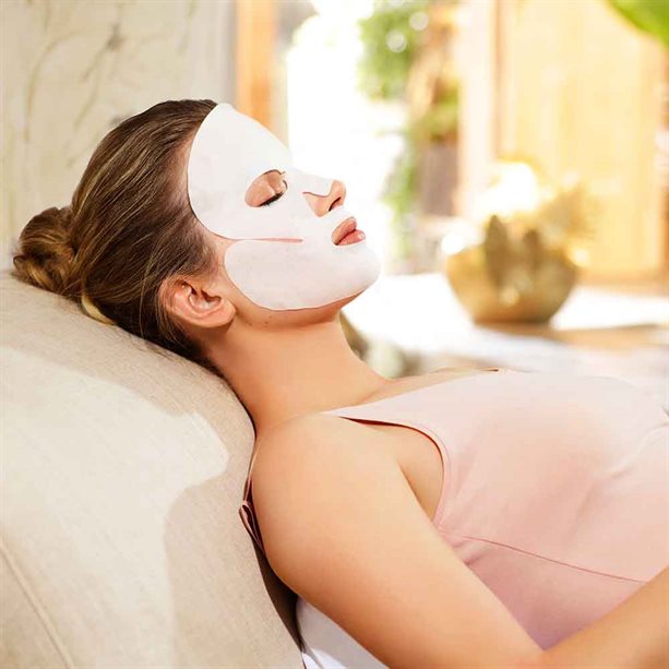 Avon Planet Spa Radiant Gold Sheet Mask