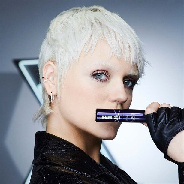 images/avon_product_images/source_06/Avon Exxtravert Extreme Volume Mascara 4.jpg