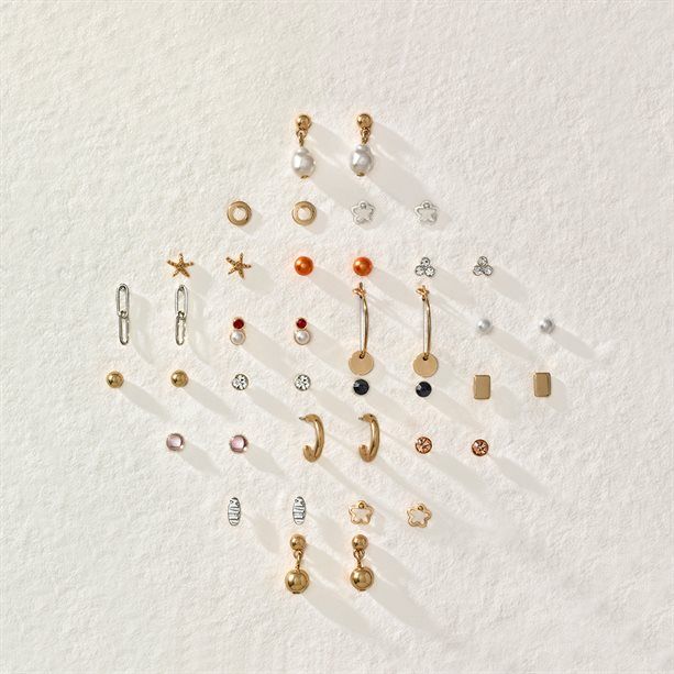 images/avon_product_images/source_06/Avon Coraline 20-Piece Earrings Set 3.jpg